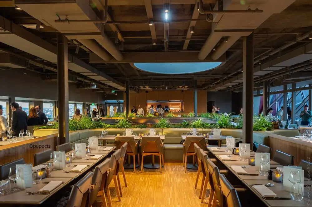 Eiffel Tower: Meal at Madame Brasserie